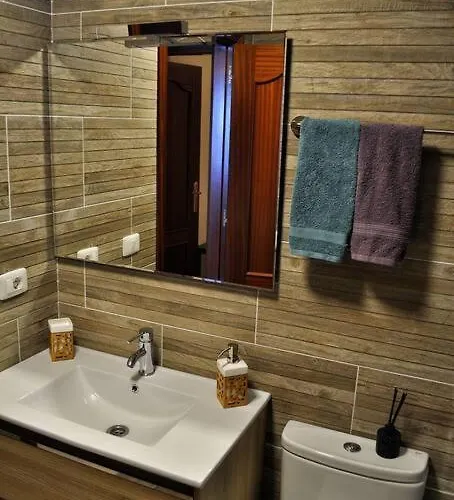 Bel Calme Vue Et Montagne